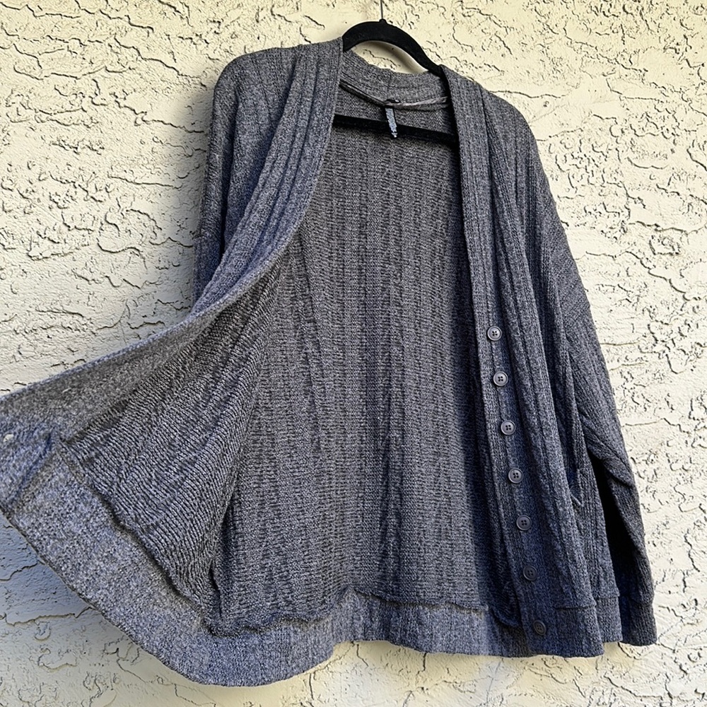 Torrid Button Down Cardigan - Picture 3 of 6
